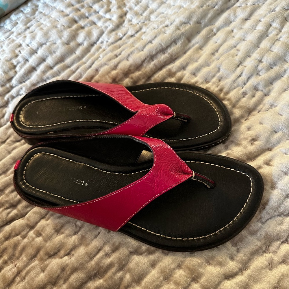 Donald J. Pliner Pink and Black Leather Thong Sandals